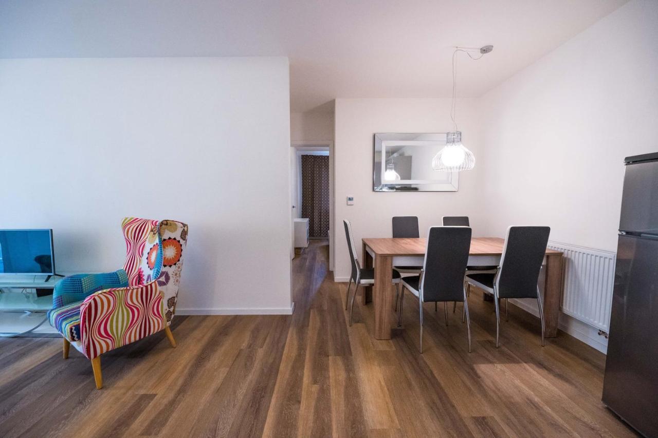 Bein Apartment With Parking Бърно Екстериор снимка